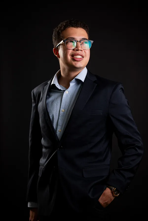 Henrique Takeshi, founder of Delos Agency